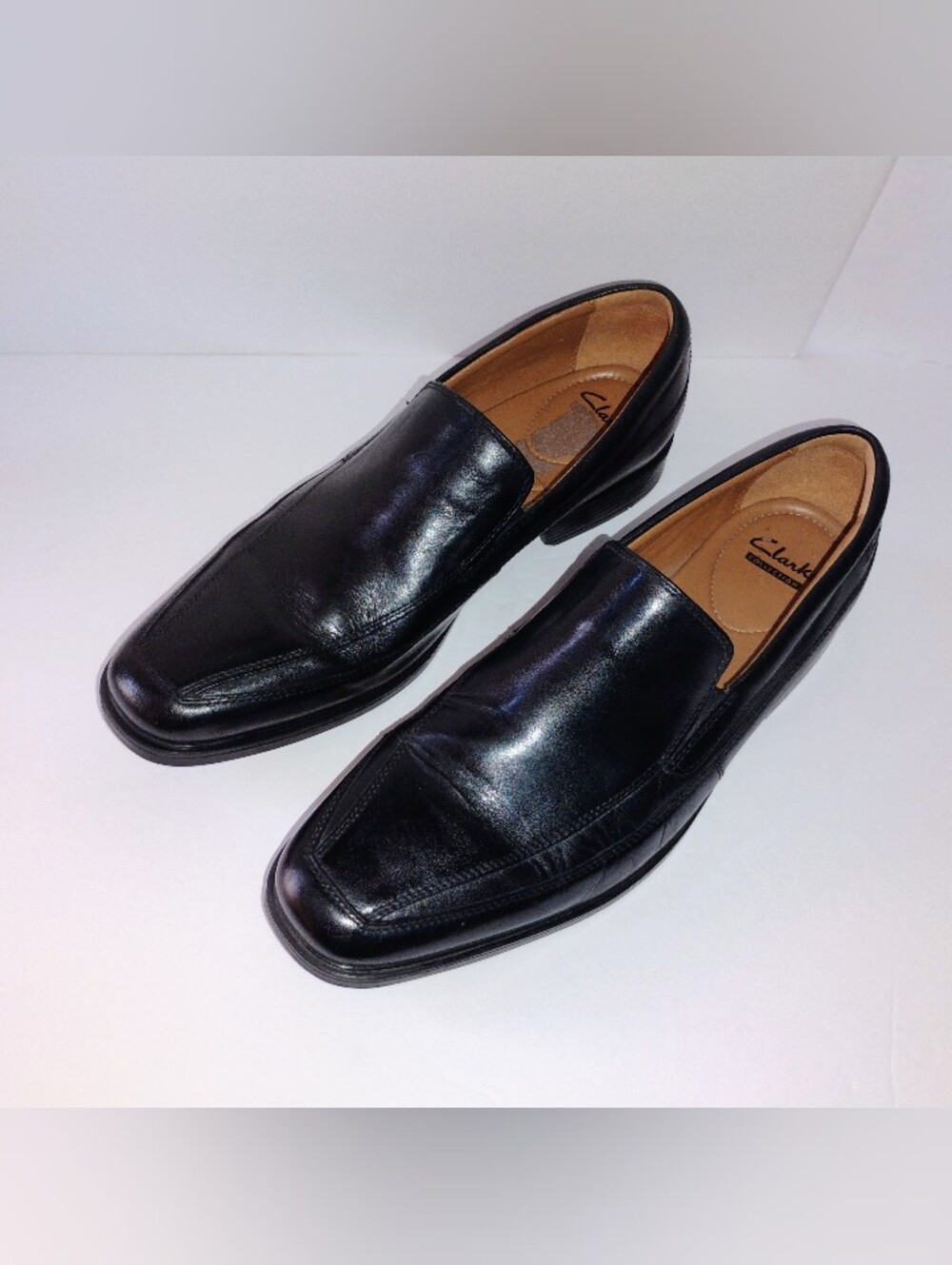 Clarks Golden Free Black Leather Dress Loafers Sleek Minimalist Dress Shoes 12